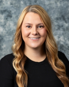 Dental assistant Shy